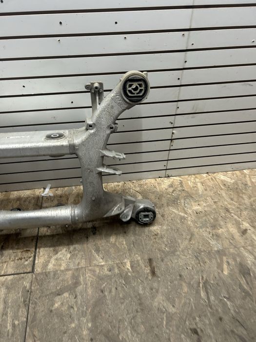 Punte spate bmw X5 G05 X6 G06 X7 G07