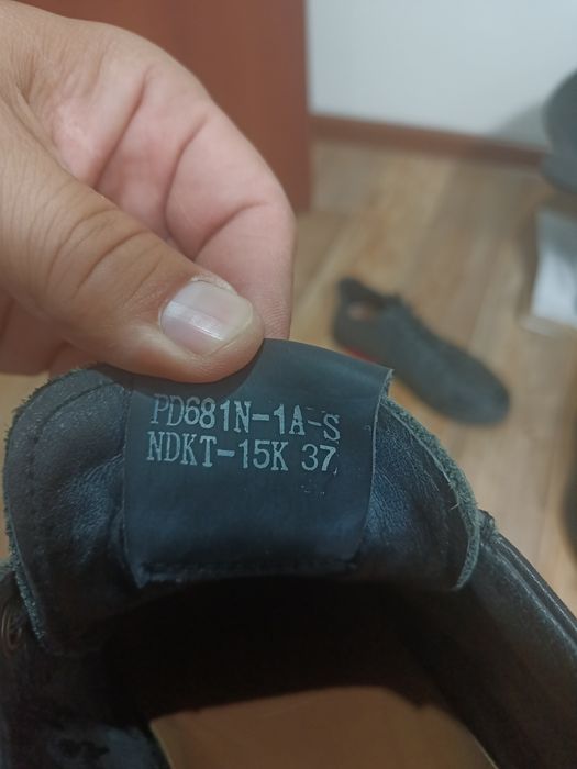 Продам мокасины мужские