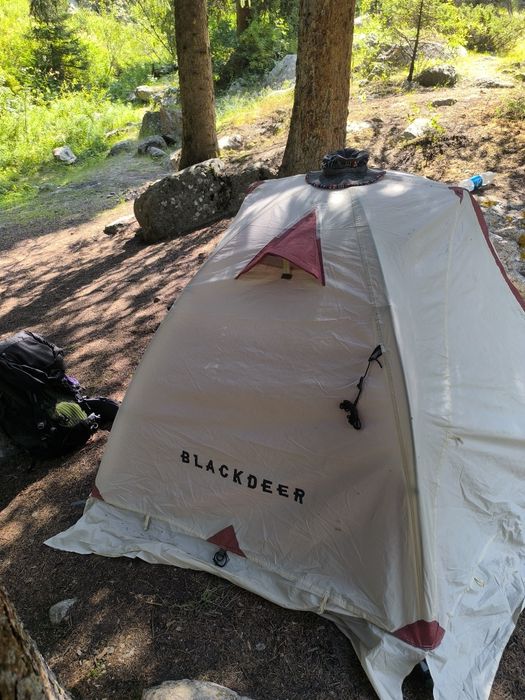 Продам палатку Blackdeer Arheos2