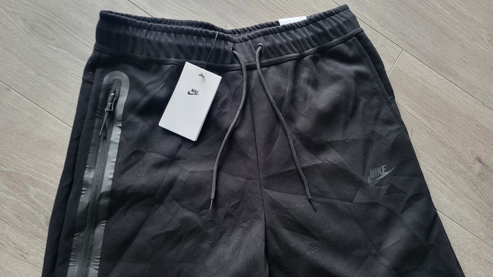 Nike Tech Shorts originali