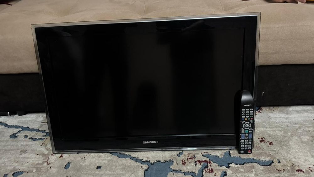 Продам телевизор