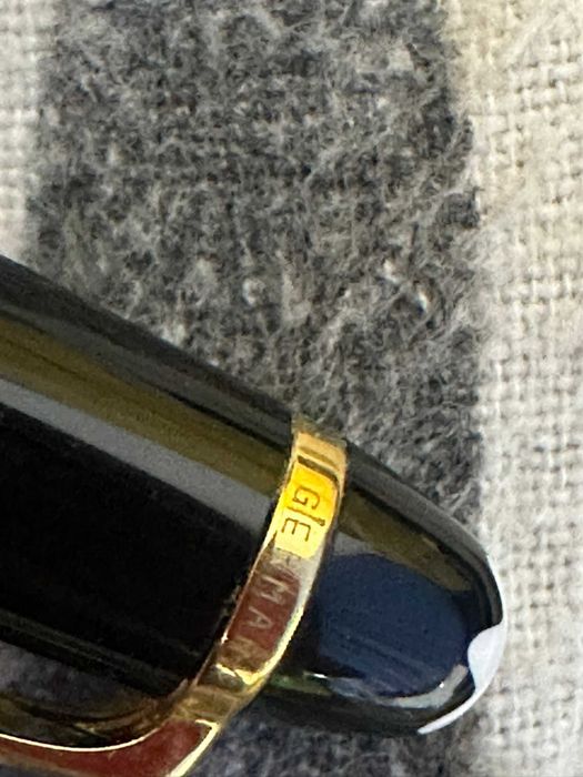 Montblanc Meisterstück Classique 165 fata spate lateral deosebit