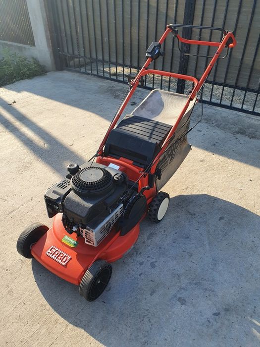 Mașina de tuns iarba gazon Sabo