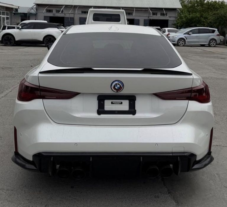 BMW iM4 2023 model zor proekt