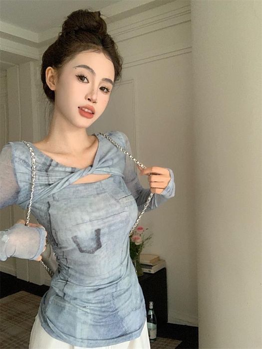 Продам лонгслив срочно