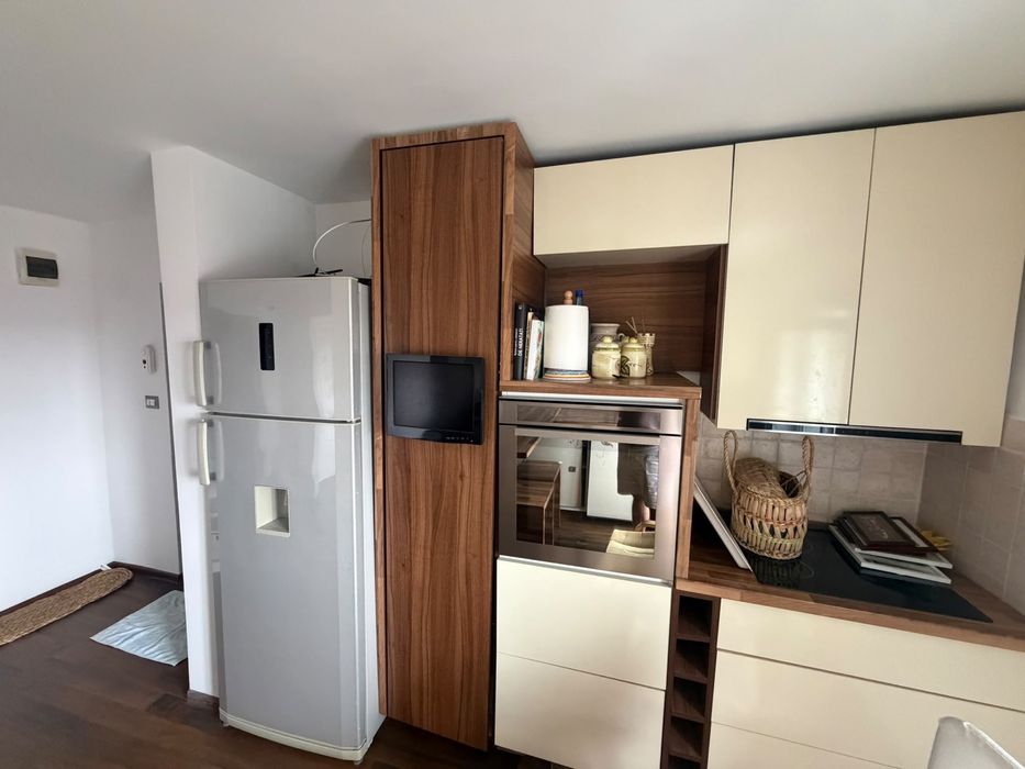 Apartament 3 camere mobilat