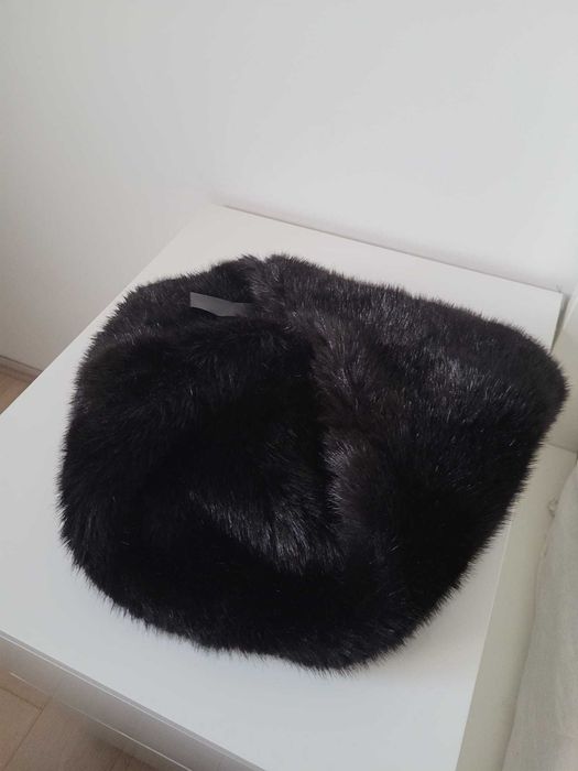 guler blana artificiala Zara