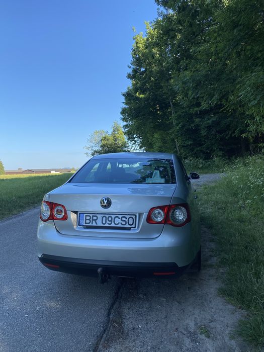 VW Jetta 1.6 FSI neg.