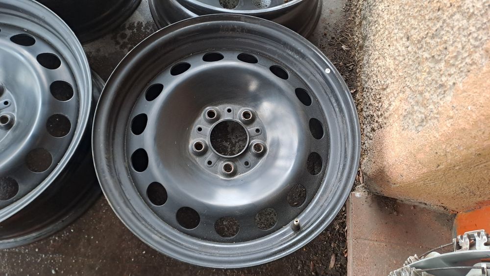 Стоманени 17" 5Х120мм БМВ с Тасове, 5X120mm BMW ORIGINAL