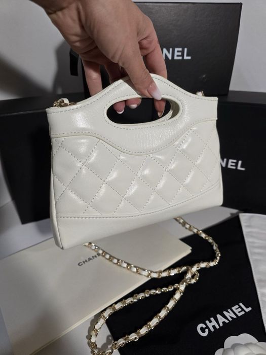 Дамска чанта Chanel Nano Bag