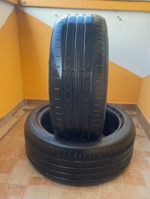 Vând 2 anvelope 225 45 R18, continental, RunFlat