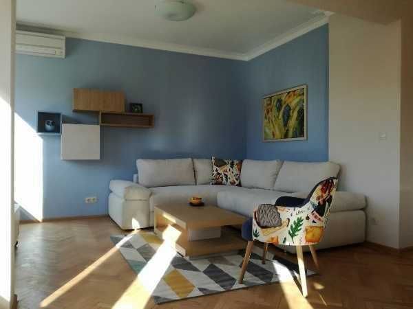 Продава се Двустаен апартамент в София, Хладилника - 75 кв.м за 1894 €/кв.м - Снимка #1