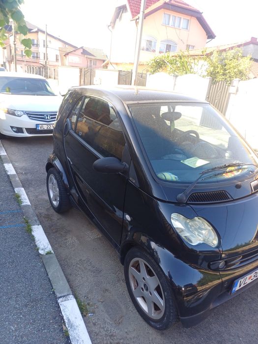 Vand smart fortwo 2002 benzina