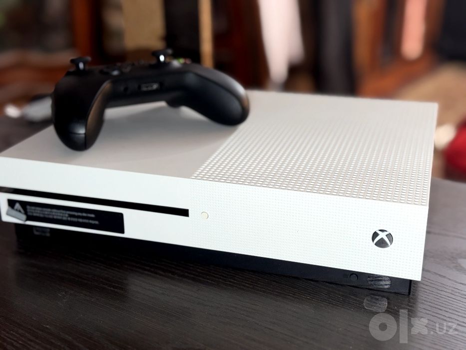 XBOX ONE S | 500GB | Джойстик от Series