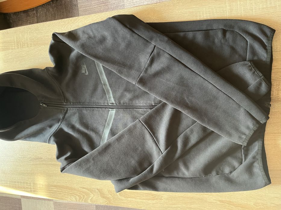 Nike tech fleece