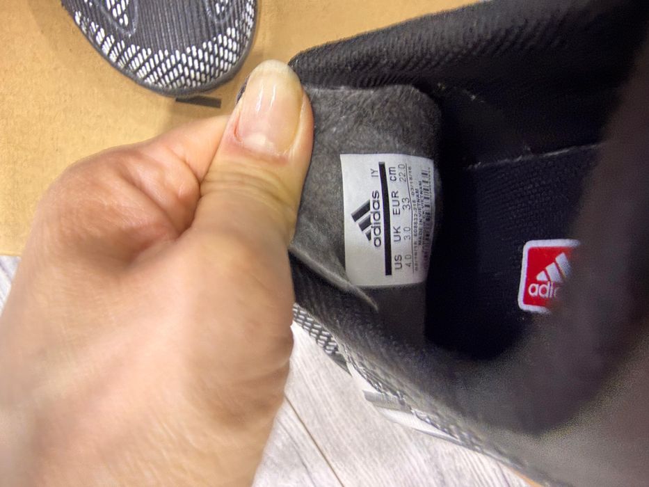 Сороконожки Adidas