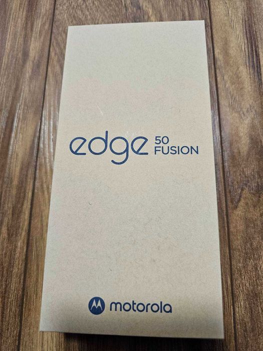 Запечатана Motorola Edge 50 Fusion 5G 256GB с гаранция до 01.2029