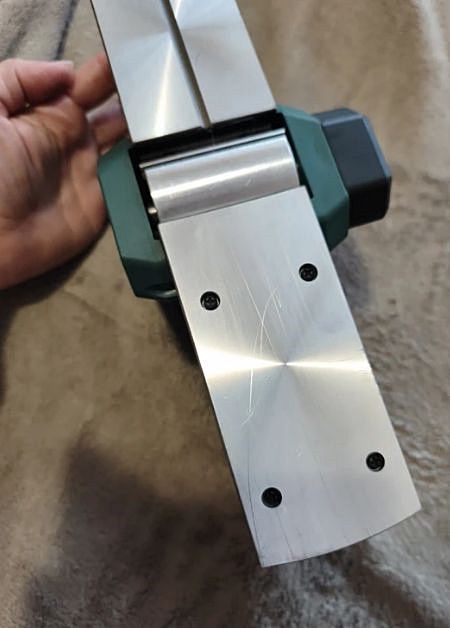 Rindea cu acumulator 12V Parkside