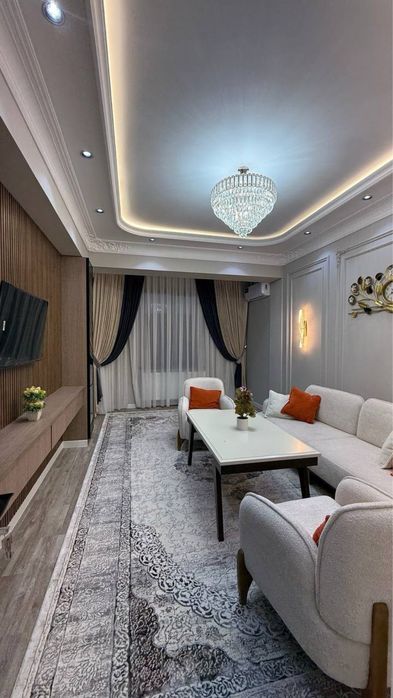 Продается 3 ком. Квартира по ул. Рудаки ор. Техногазоил площадь 83