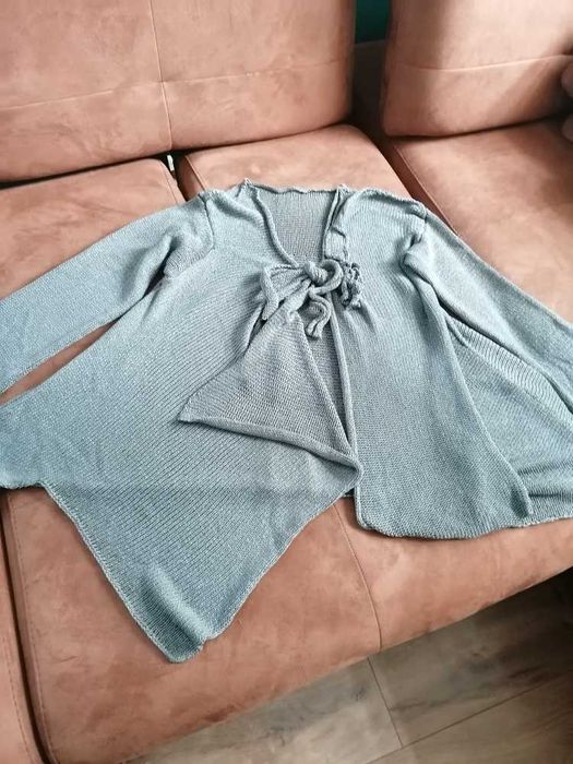 Жилетка сребриста плетиво 15 лв.