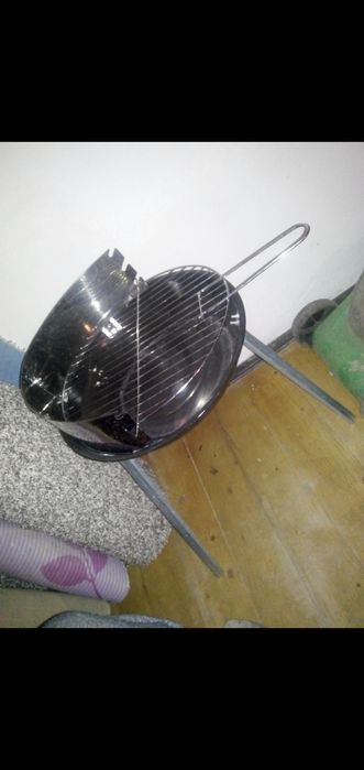 Gratar rotund din inox cu picioare, nou, nefolosit