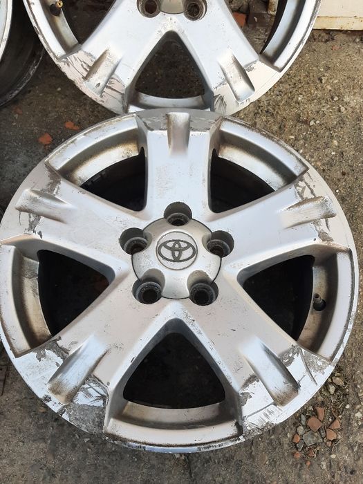 Диски Тойота диаметр 16.