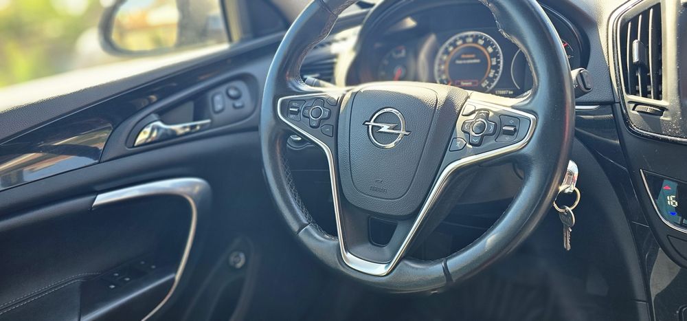 Opel Insignia 2.0cdti 131 к.с