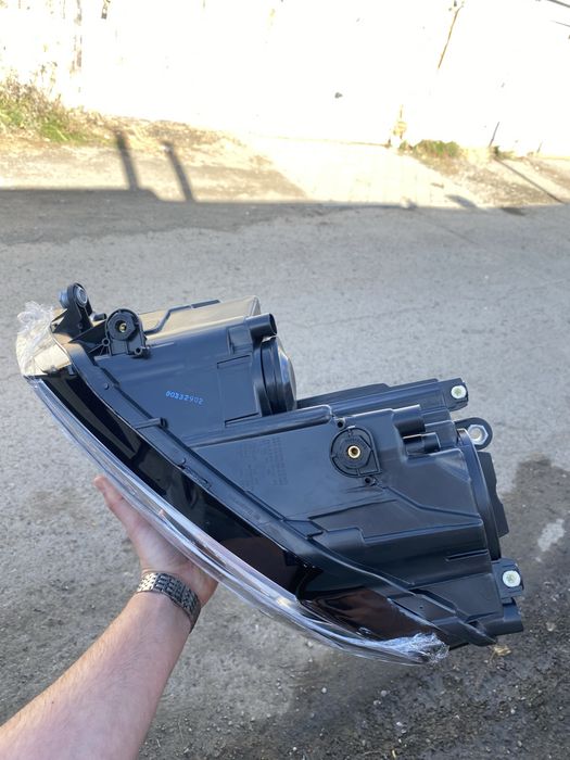 Фара джетта 6 новая