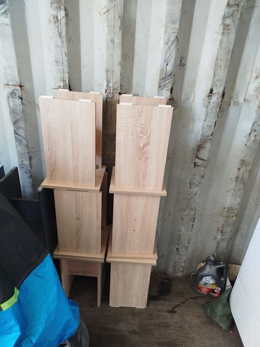 Табуретки 4 шт  на кухоную