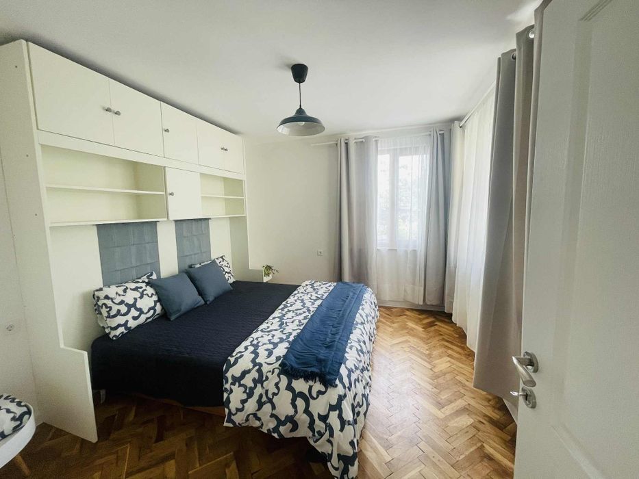 Дава се под наем Етаж от къща в Шумен, Добруджански - 60 кв.м за 397.8 € - Снимка #2