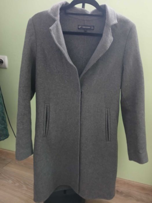 Zara Сиво дълго палто до коленатв