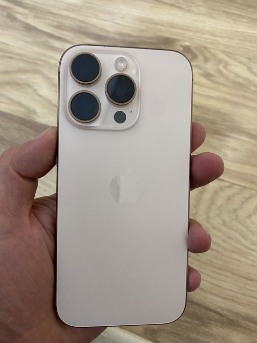 Iphone 16 pro desert