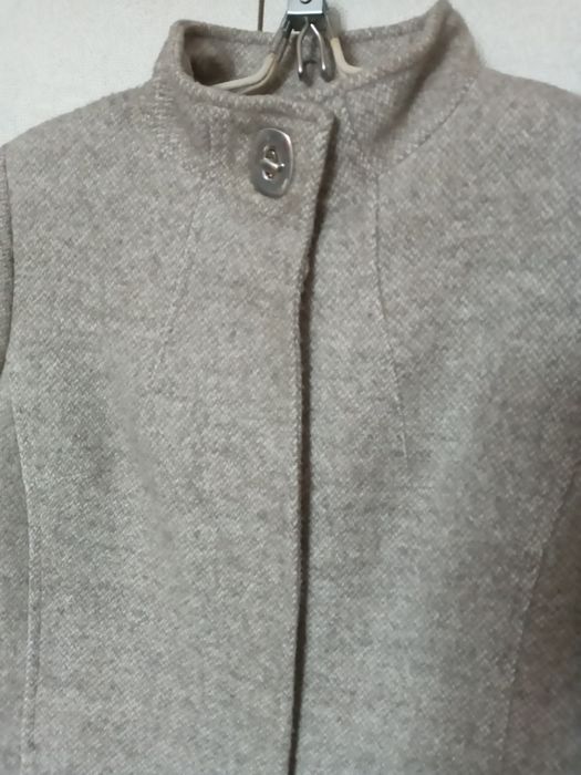 Продам женское пальто