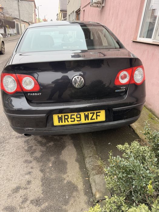 Dezmembrez dezmembrari vw passat b6 motor 1.6 CAYC 105 cai injectie