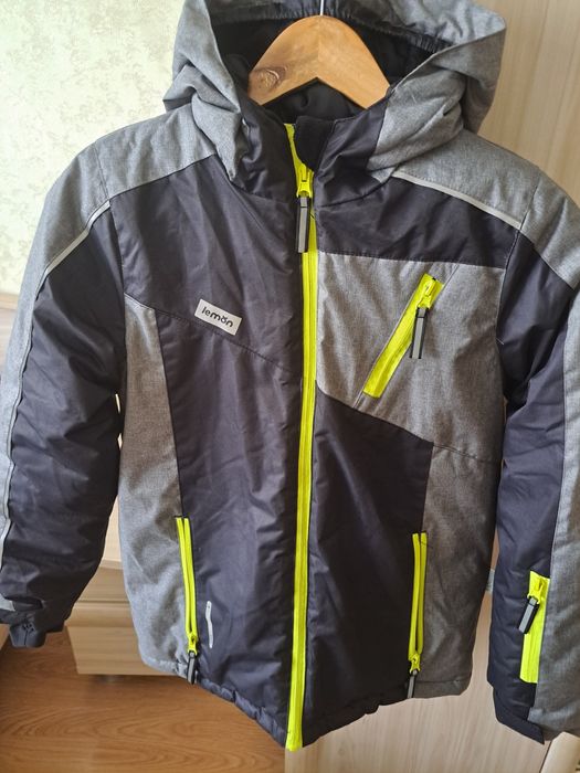 Продается куртка