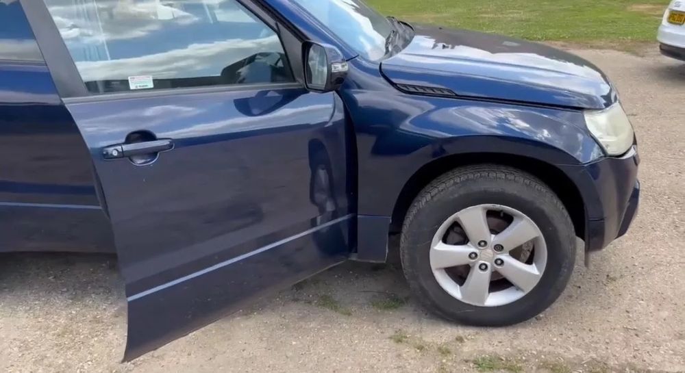 Suzuki grand vitara 2.4i 2009 на части