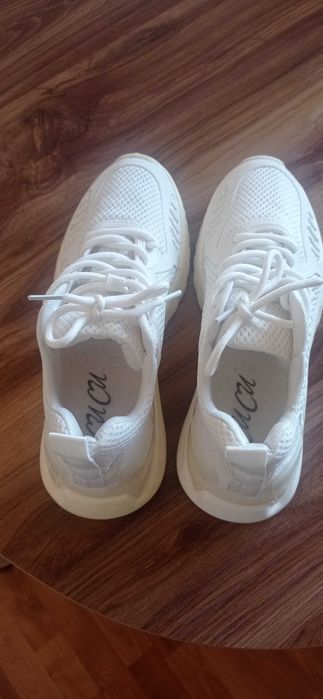 Дамски маратонки 37 номер