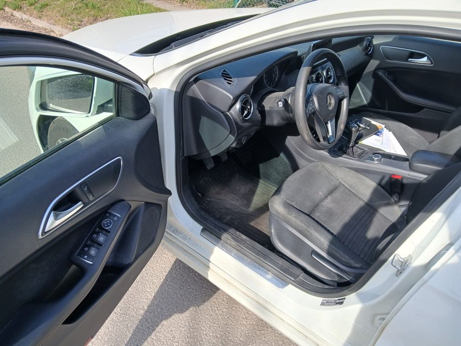 Inchirieri Auto, inchiriez masina, inchirieri masini, rent a car