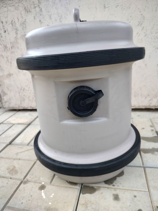 40 литра – контейнер за вода за къмпинг/каравана