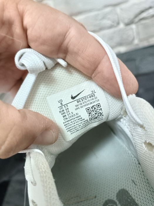 Оригинальные кроссовки Nike