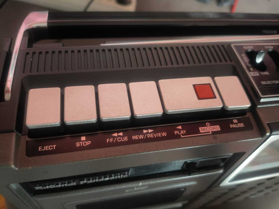 National Panasonic RQ 554LDS Radiocasetofon vintage Oradea • OLX.ro