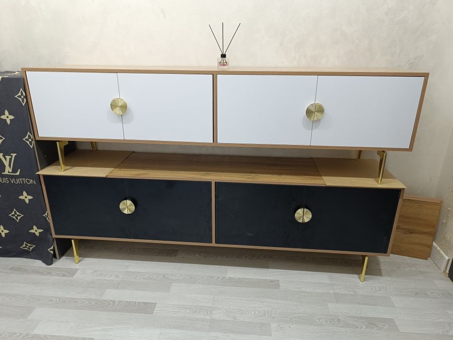 ‼️СКИДКА‼️ Тумба под  Телевизор. 2-метр