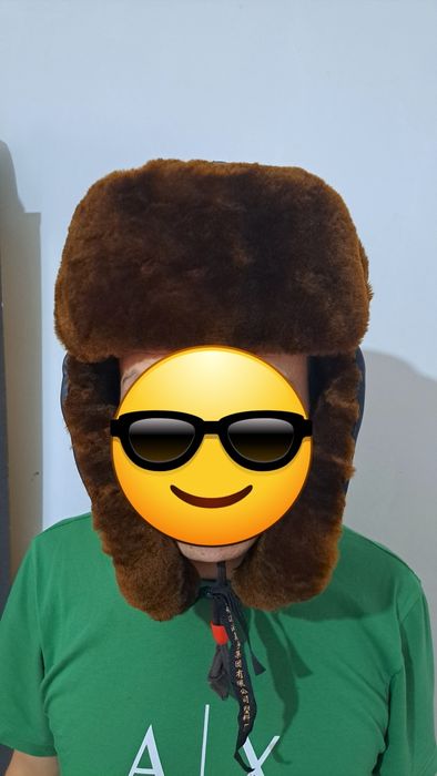 кыстык бас киым ішінде каска бар