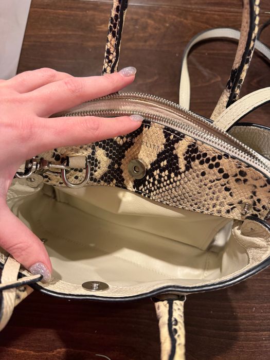 Дамска кожана чанта