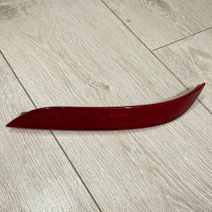 Отражатели (катафоты) заднего бампера BMW E60