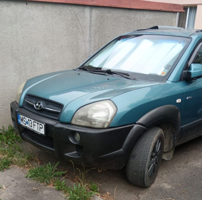 Hyundai Tucson 2.0 CRDi 4x4 – 2005 – 2.500 € negociabil