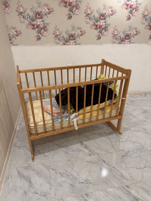 Детская кроватка бесплатно