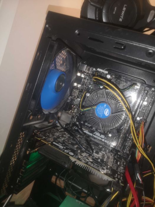 Kit Intel i3 9100F + placa de baza si cooler