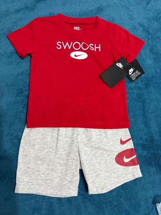Детски екипи Nike - нови! Размер 24 м