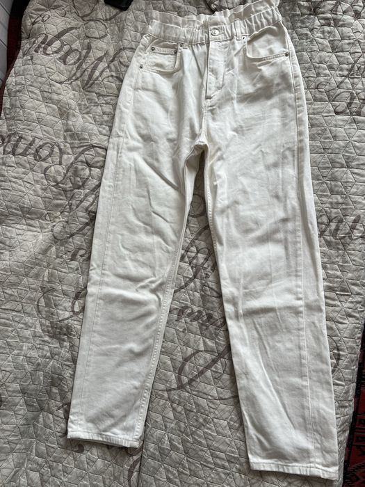 Бели дънки Pull&bear